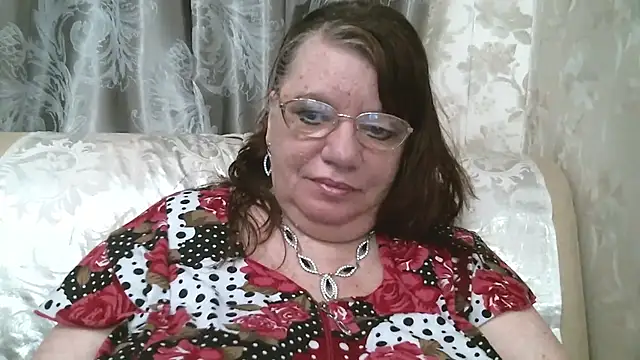 SusanaAhSun online show from April 16, 2026, 11:11 am