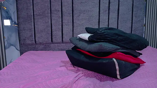 DANIK STAR online show from October 25, 2025, 3:12 pm