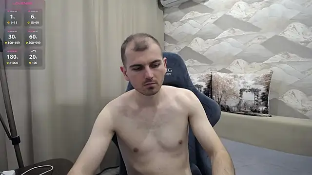 Snapshot of SerzhKorol1 chatting on July 14, 2026, 10:54 am SerzhKorol1 online show from July 14, 2026, 10:54 am