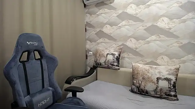 SerzhKorol1 online show from December 2, 2025, 3:52 am