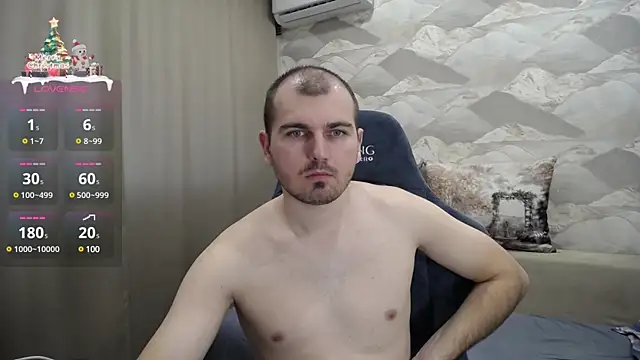 Snapshot of SerzhKorol1 chatting on March 8, 2025, 10:54 am SerzhKorol1 online show from March 8, 2025, 10:54 am