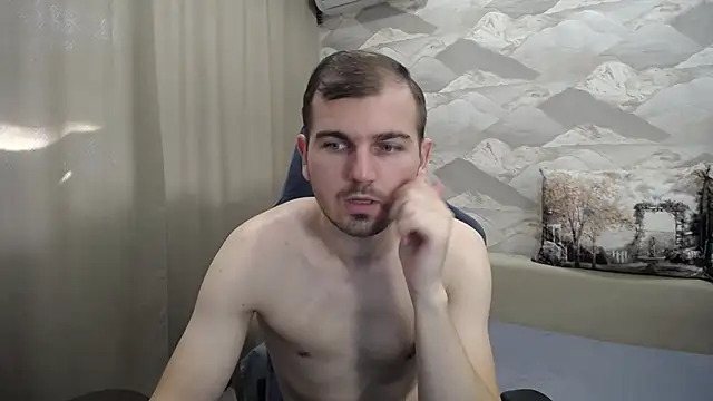 SerzhKorol1 online show from October 31, 2025, 7:49 am