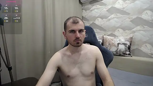 Snapshot of SerzhKorol1 chatting on July 19, 2026, 9:39 am SerzhKorol1 online show from July 19, 2026, 9:39 am