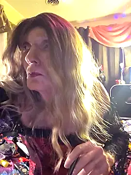 Vonniecd online show from October 15, 2025, 2:21 am