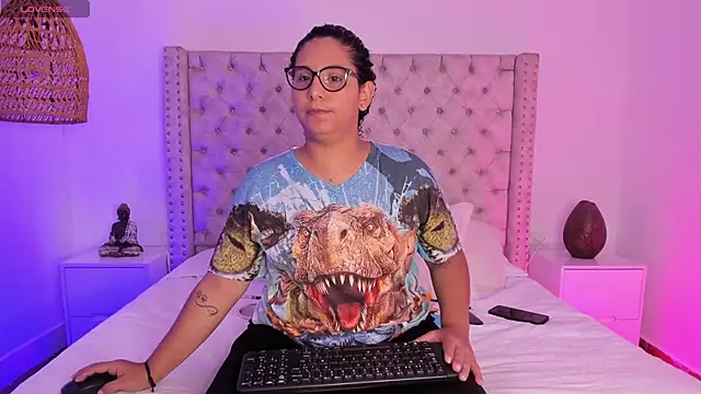 Snapshot of DanielleEvans_ chatting on March 14, 2025, 11:23 am DanielleEvans online show from March 14, 2025, 11:23 am