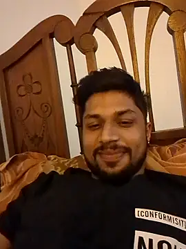 Snapshot of _IRRESISTIBLE_ chatting on February 2, 2025, 7:04 pm IRRESISTIBLE online show from February 2, 2025, 7:04 pm