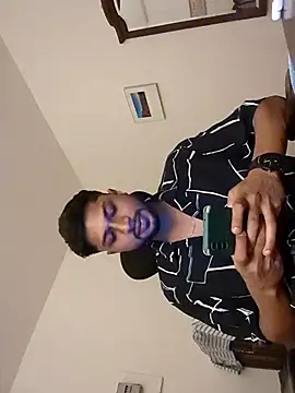 Snapshot of _IRRESISTIBLE_ chatting on March 20, 2025, 12:00 pm IRRESISTIBLE online show from March 20, 2025, 12:00 pm