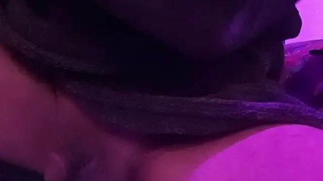 sexmadshyguy online show from October 15, 2025, 4:55 am