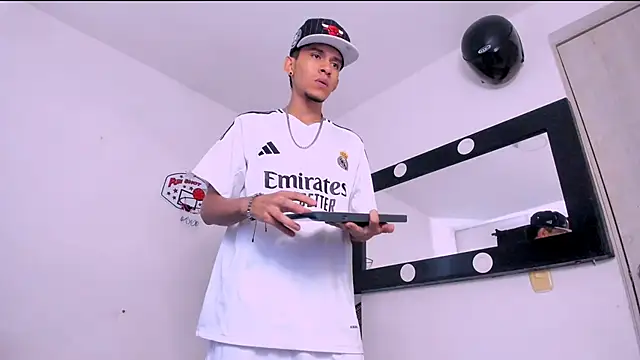 Samuel Suarez online show from May 6, 2026, 8:13 pm