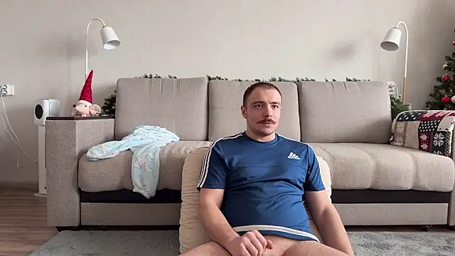 Love plat1na online show from February 15, 2026, 10:25 am