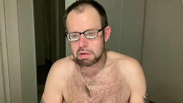 FABIOGLASSES online show from May 14, 2026, 11:57 pm