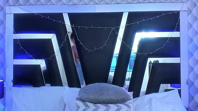 katya kozlov online show from September 20, 2025, 5:34 am