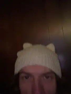 AshtonChicken online show from March 3, 2026, 9:27 am