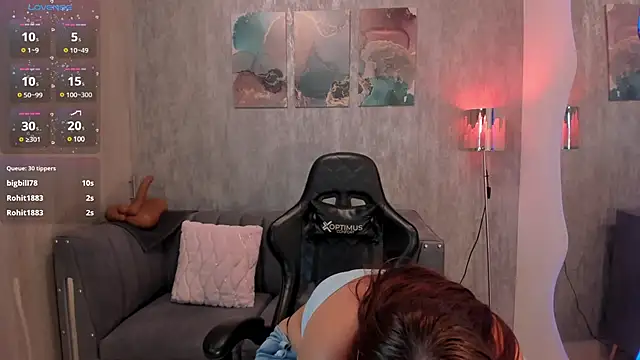 MelanieHudson  online show from March 15, 2025, 4:02 am