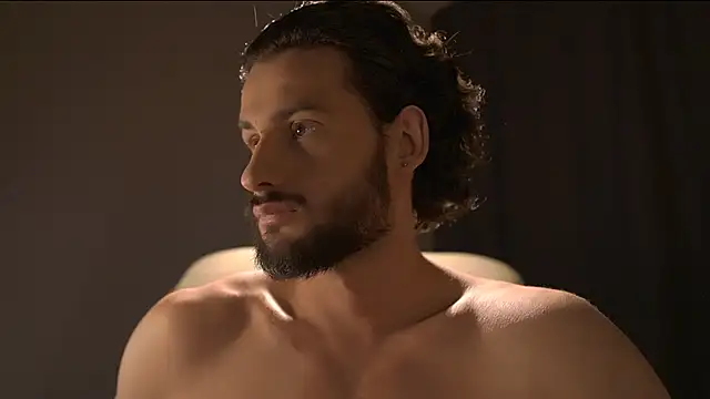 Keen   Luckystrike online show from April 5, 2026, 11:44 pm