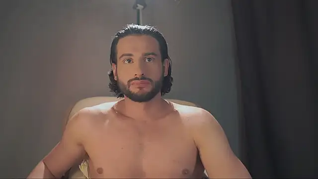 Snapshot of Keen___Luckystrike chatting on January 18, 2026, 1:03 pm Keen Luckystrike online show from January 18, 2026, 1:03 pm