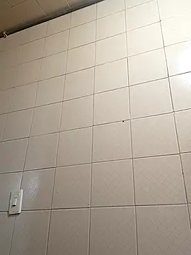 kelly dirty  online show from February 20, 2026, 2:08 pm