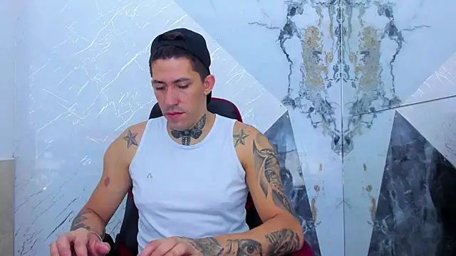 yeckodream online show from November 14, 2025, 4:16 am