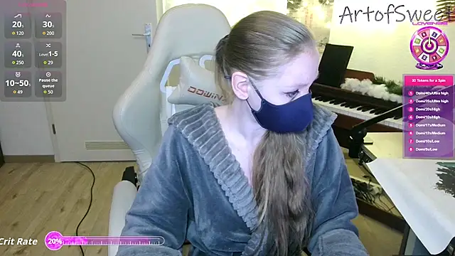 Snapshot of ArtofSweet chatting on January 14, 2026, 7:28 pm ArtofSweet online show from January 14, 2026, 7:28 pm