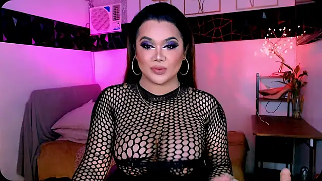 asiankatyhuge online show from September 25, 2025, 12:38 am