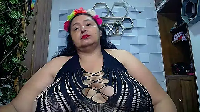 TistMature online show from October 9, 2025, 1:11 pm
