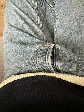 gokhanbey34 online show from April 2, 2026, 7:48 am