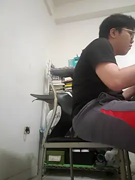 ksshp9502 online show from December 2, 2025, 4:41 pm