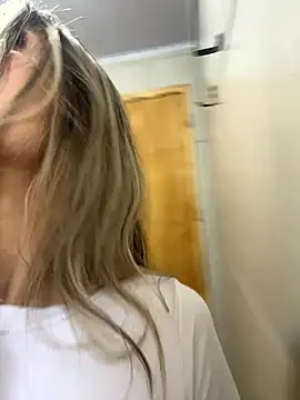 AliceStone19 online show from January 14, 2026, 5:27 pm