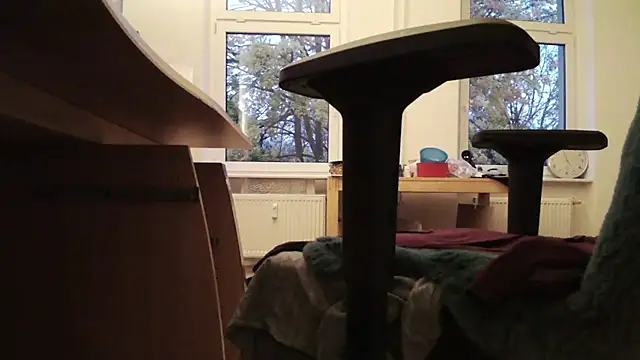 chubbysmallcockxh online show from October 26, 2025, 3:56 pm