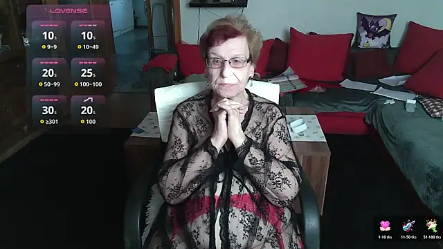 HeisseomaOriginal online show from March 9, 2026, 8:29 am