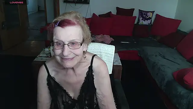 Snapshot of HeisseomaOriginal chatting on February 19, 2025, 8:22 am HeisseomaOriginal online show from February 19, 2025, 8:22 am