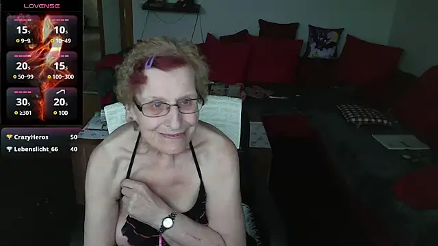 Snapshot of HeisseomaOriginal chatting on February 24, 2025, 2:37 pm HeisseomaOriginal online show from February 24, 2025, 2:37 pm