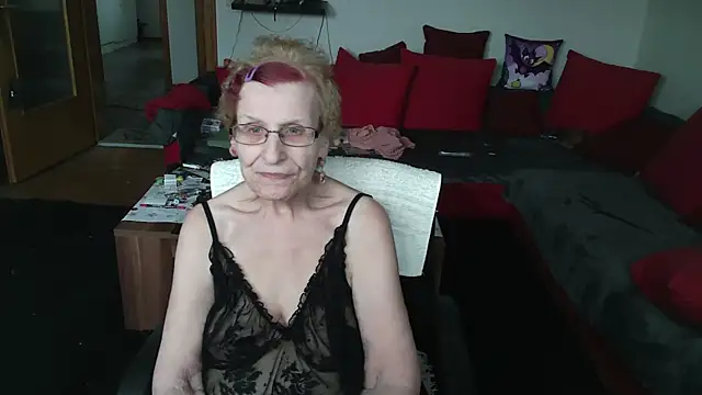 Snapshot of HeisseomaOriginal chatting on February 19, 2025, 11:28 am HeisseomaOriginal online show from February 19, 2025, 11:28 am