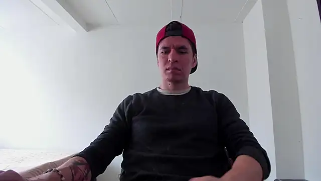 Headhunterdz online show from May 17, 2026, 8:09 pm