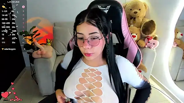 eval lee18 online show from March 22, 2026, 6:26 am