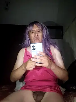 Snapshot of karlaalva chatting on April 15, 2026, 6:52 am karlaalva online show from April 15, 2026, 6:52 am