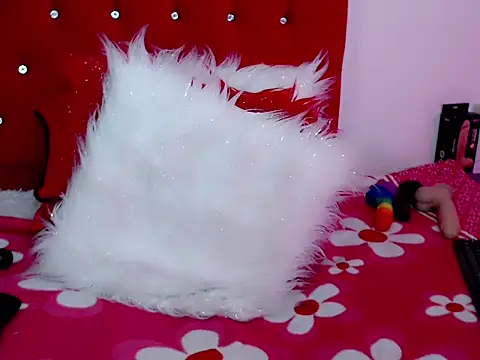 Snapshot of KendallEvolette_ chatting on February 16, 2025, 9:48 am KendallEvolette  online show from February 16, 2025, 9:48 am