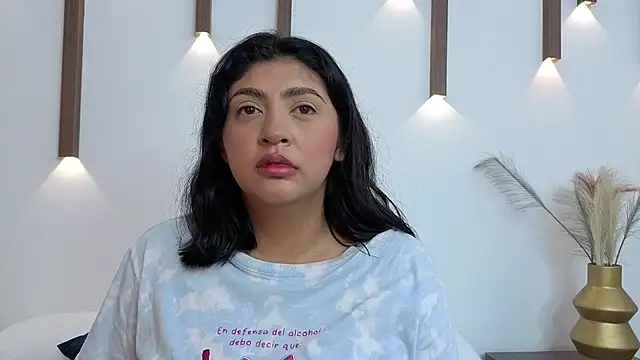 Snapshot of abby_miller26 chatting on February 19, 2026, 12:24 pm abby miller26 online show from February 19, 2026, 12:24 pm