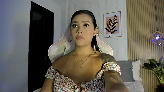 CameronCollins  online show from September 10, 2025, 7:57 pm