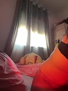 morrocoXcute online show from April 4, 2026, 3:07 pm