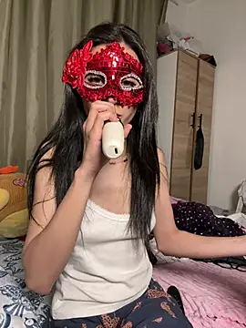 morrocoXcute online show from May 14, 2026, 12:40 am