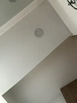 lunablossom  online show from September 23, 2025, 9:22 pm