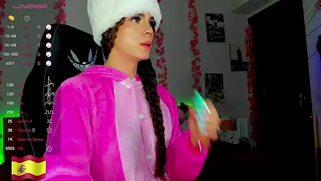 gabrielatafur  online show from March 22, 2025, 3:20 pm