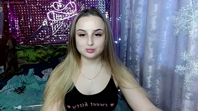 Snapshot of Careys_universe chatting on January 5, 2025, 8:00 am Careys universe online show from January 5, 2025, 8:00 am