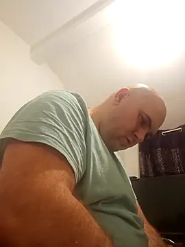 Snapshot of mario890605 chatting on September 12, 2025, 10:42 pm mario890605 online show from September 12, 2025, 10:42 pm