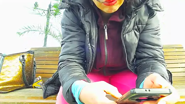 SquirtyMellissaLabia online show from March 27, 2026, 6:33 am