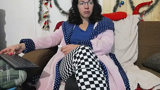 SquirtyMellissaLabia online show from January 6, 2026, 6:28 am