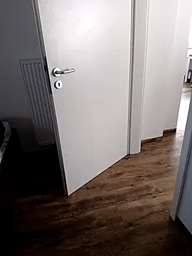 Curvy Milf Stella online show from April 25, 2026, 10:18 am