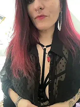 LunaMoongirl online show from February 18, 2026, 1:29 pm