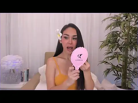 Holy Bliss online show from October 16, 2025, 4:48 pm